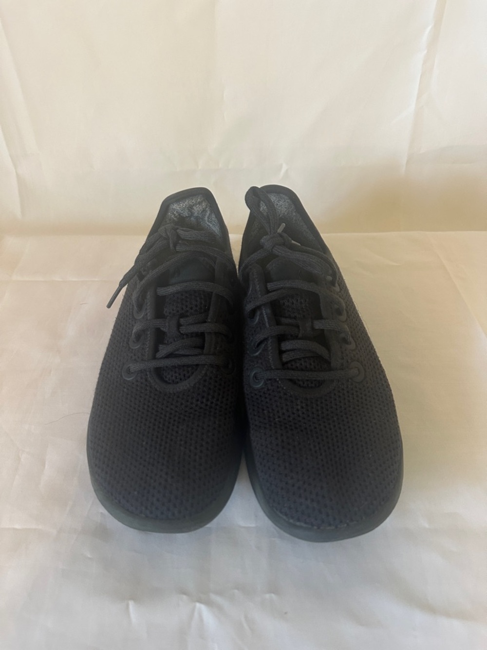 Women’s  Allbirds black Lightweight Sneaker